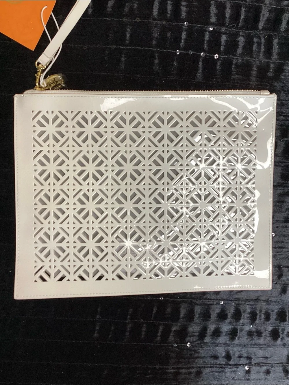 Tory Burch Limited Edition Wht Laser-Cut Patent Wristlet Clutch w/Gold Hardware